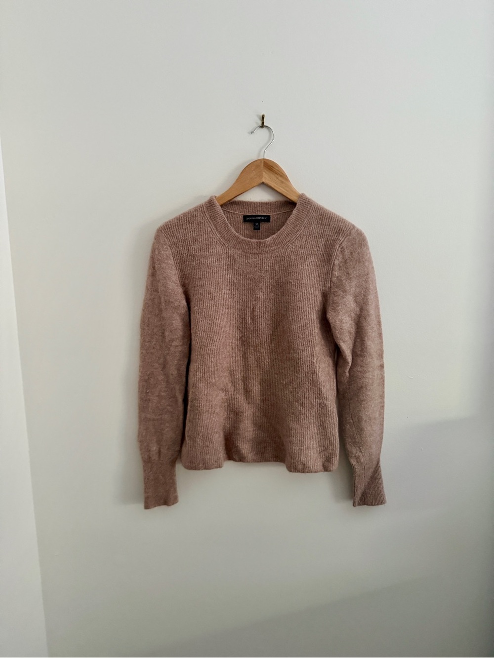 Banana Republic • Brown Crewneck Sweater